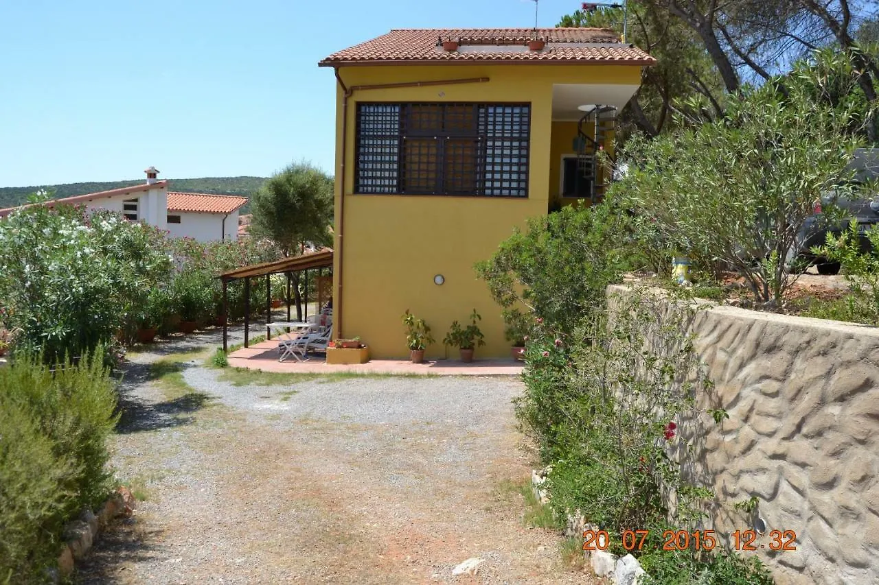 Apartment Appartamenti Al Mare Sant'Antioco